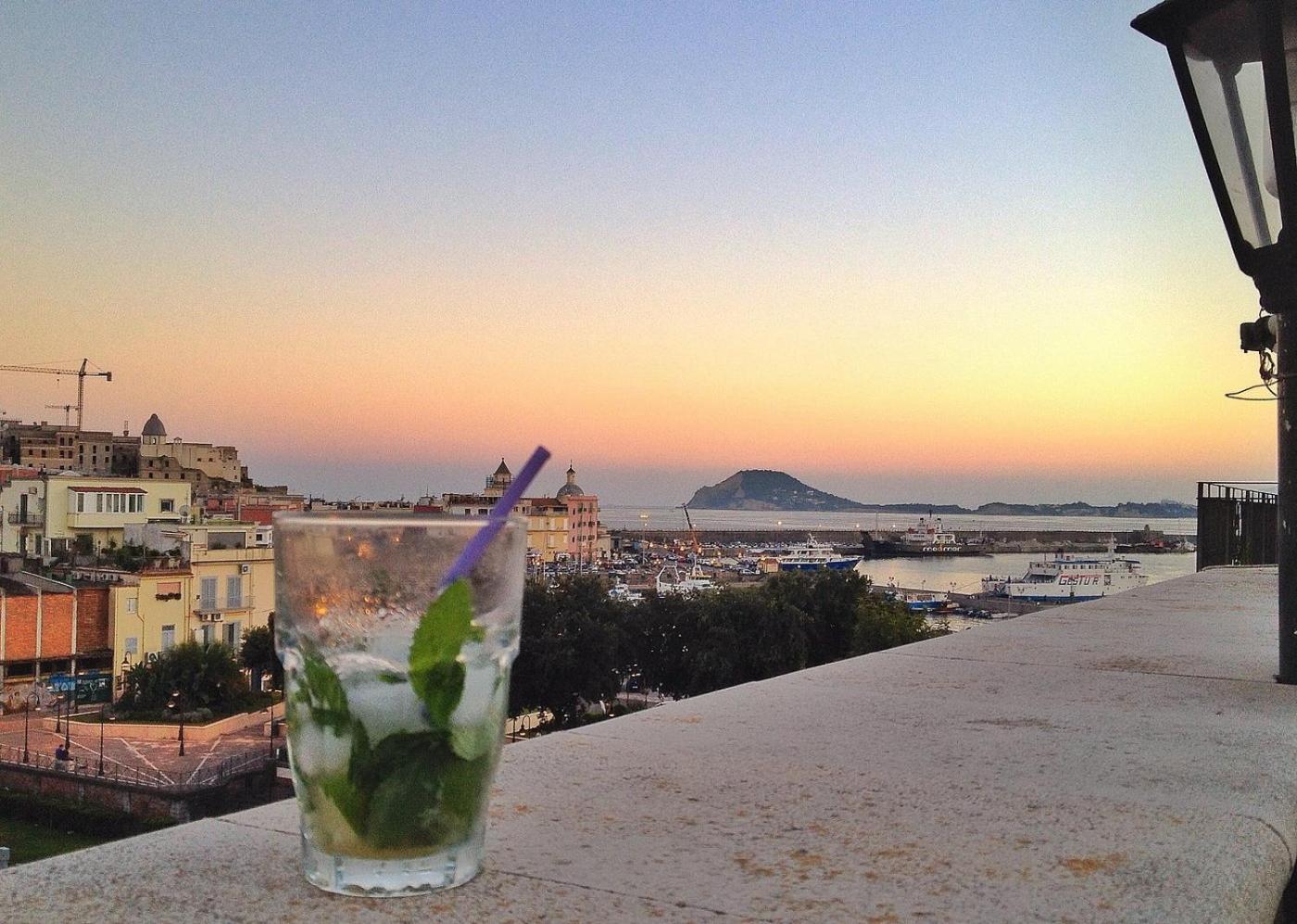 Casa Sul Serapeo Pozzuoli Esterno foto